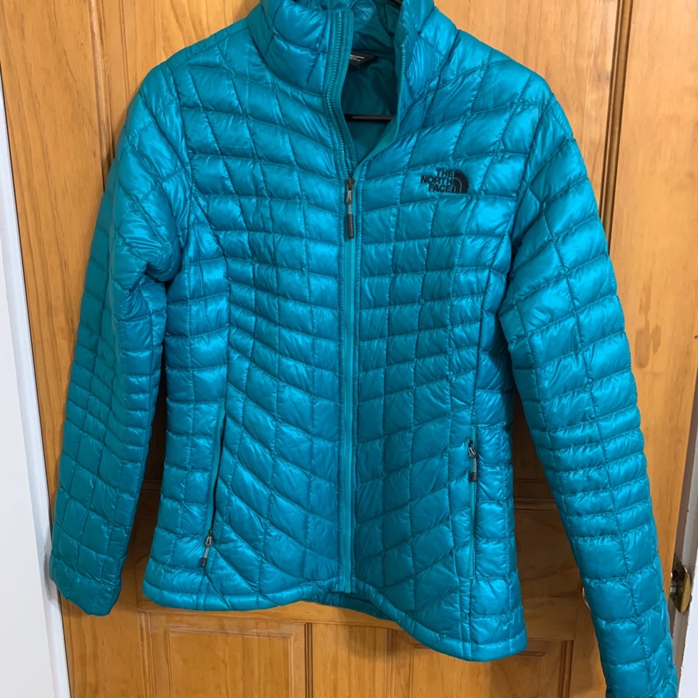 Teal Women’s North Face Puffer